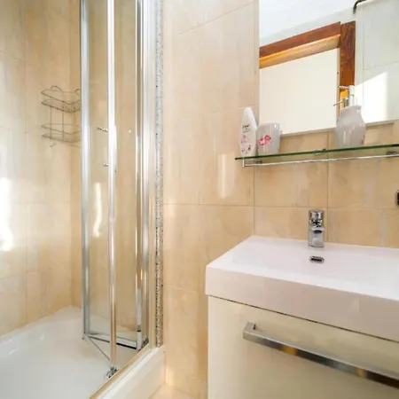 Bozena - Two Bedroom Krk Town
