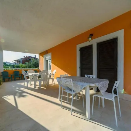 Bozena - Two Bedroom Apartment Krk Town