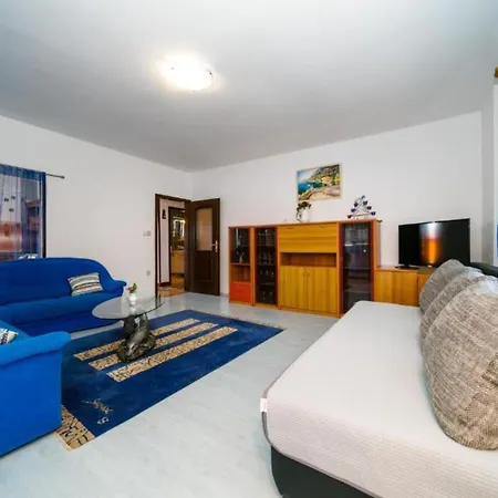 Bozena - Two Bedroom *