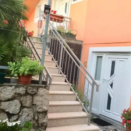 Bozena - Two Bedroom Apartment
