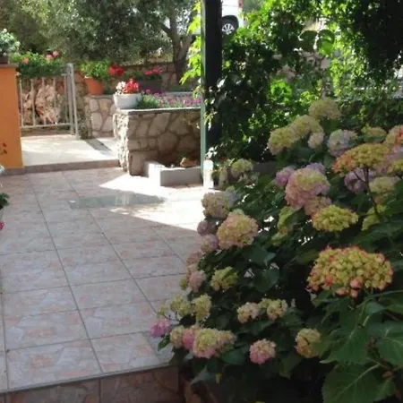 Bozena - Two Bedroom Apartment